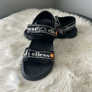 Ellesse Denso sandals